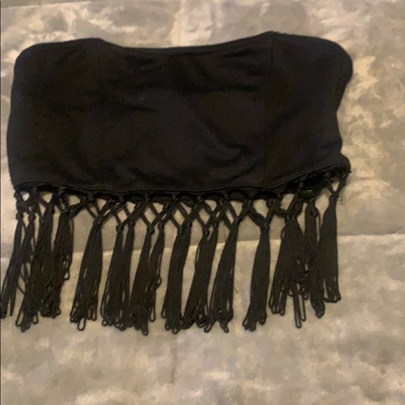Black fringe crop top - Picture 3 of 4